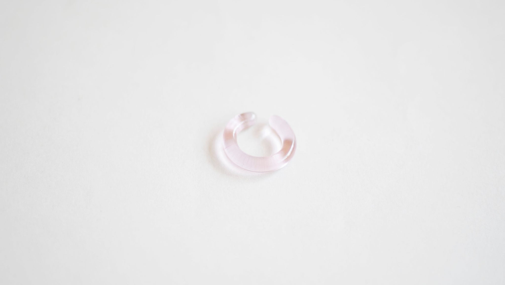 Ear Cuffs en Vidrio Soplado